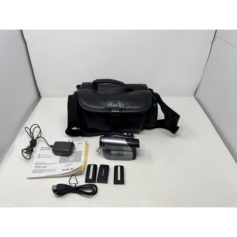 Samsung SC-DC173U DVD Camcorder with 34x Optical Zoom, Bundle TESTED!!